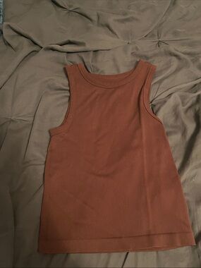 Sleeveless Ribbed Tank Top in Dark Brown